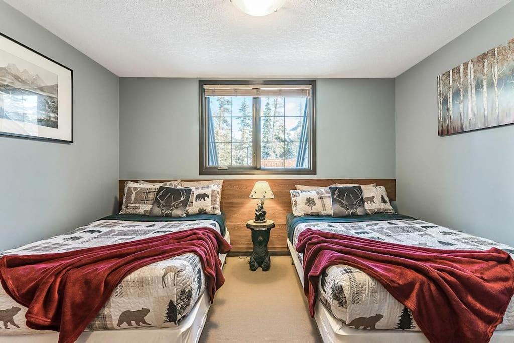 Appartement Mystic Getaway à Canmore Extérieur photo